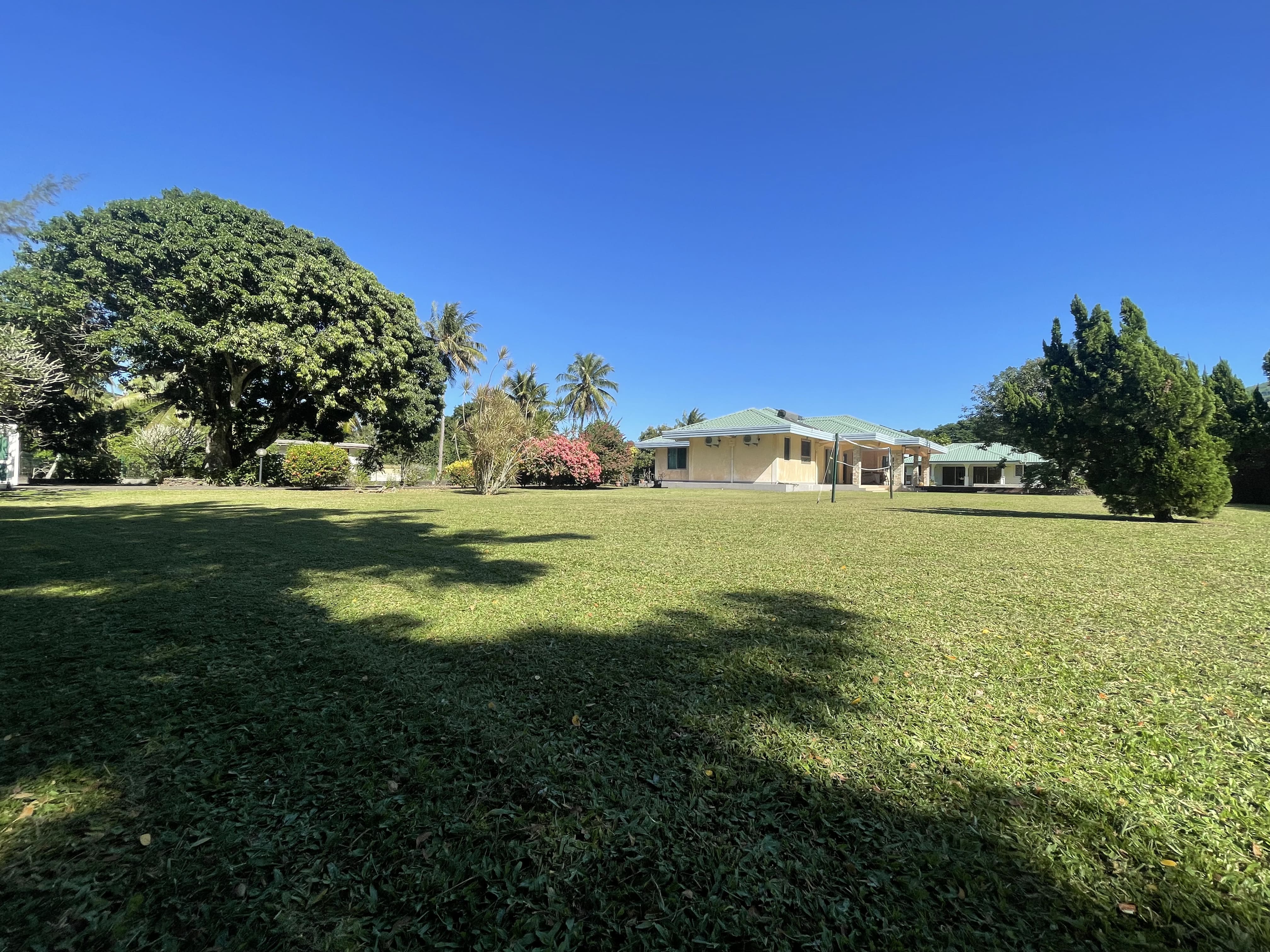 À vendre – Propriété familiale avec deux maisons sur un terrain 7 000 m² à Papara