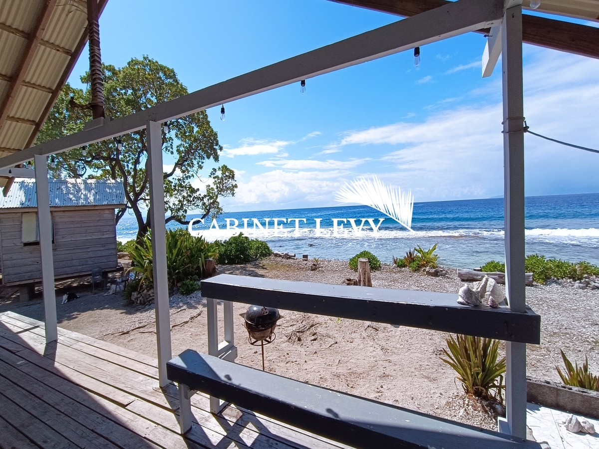 A vendre, Terrain d’Exception en Bord de Mer – Vue Panoramique sur Tahiti