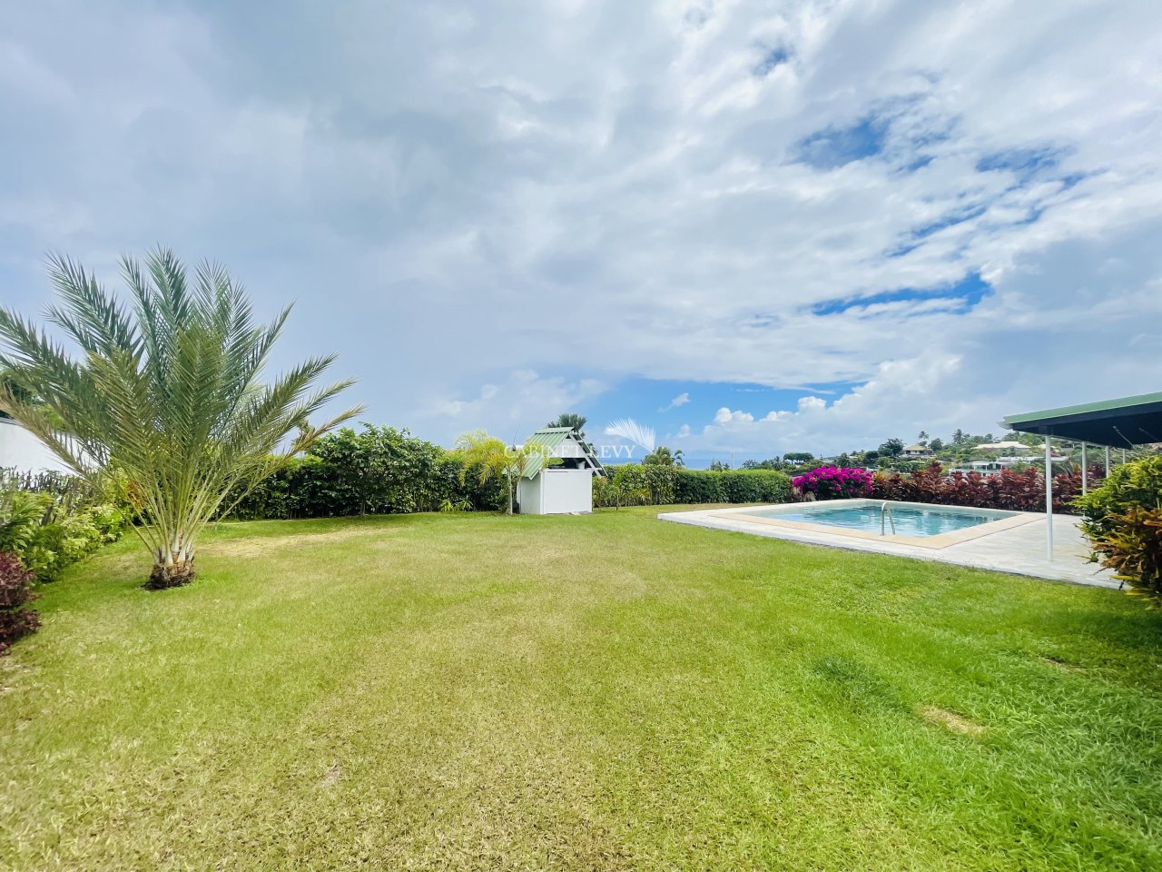 À VENDRE À PUNAAUIA LOTUS – MAISON T5 AVEC PISCINE &amp; VUE OCÉAN (Moorea)